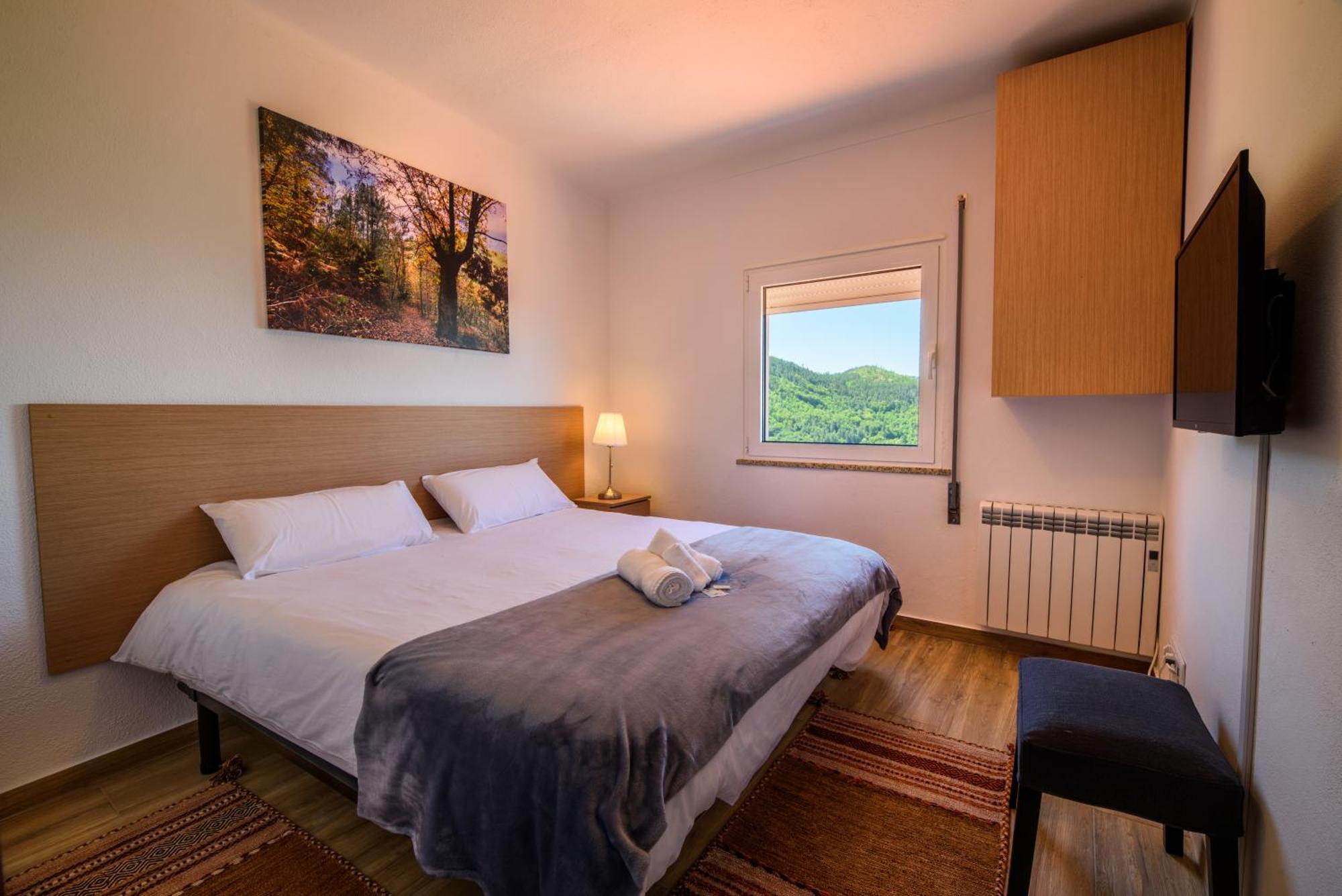 Casa Do Beco - Fabulous 3 Bedroom House With An Office, Seia, Serra Da Estrela Lapa dos Dinheiros Exterior photo